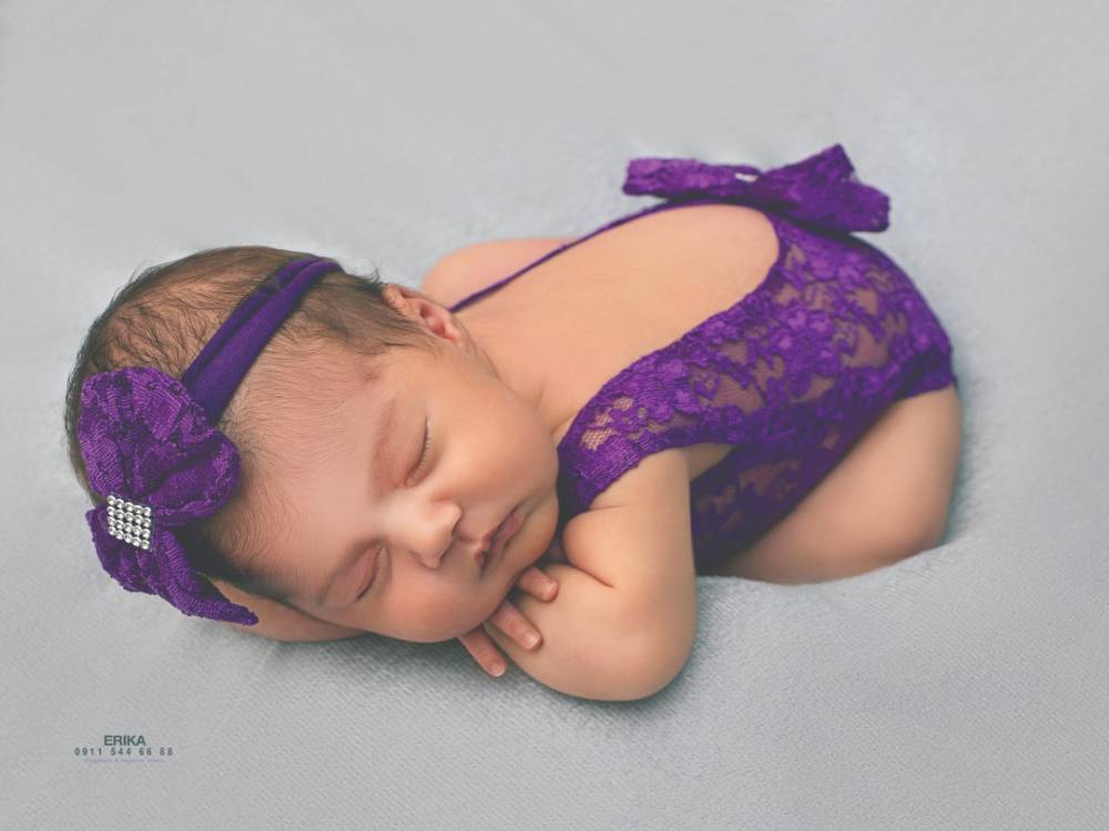 آتلیه عکاسی بارداری و کودک اریکا در رشت - گوگل صنف